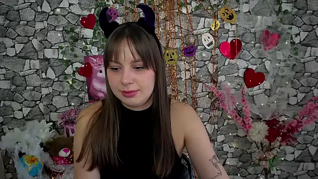 Amanda Bright  online show from 10-30-25, 09:00