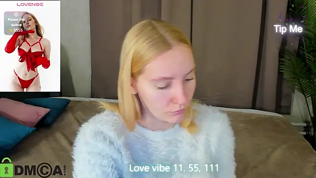 Anna Chelsea online show from 12-22-25, 01:02