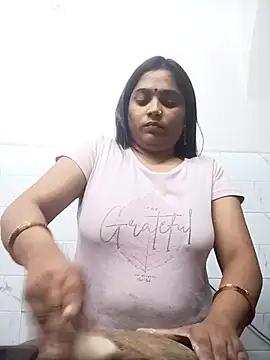 Trisha 71 online show from 11-06-25, 02:40