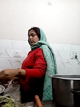 Trisha 71 online show from 12-19-25, 04:25