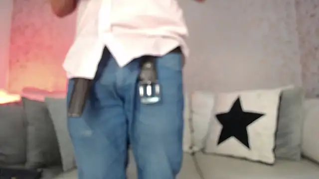 JuanKFit 45 online show from 11-19-25, 01:44