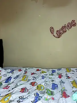 Snapshot of HinataArai chatting on 09-27-25, 06:02 HinataArai online show from 09-27-25, 06:02