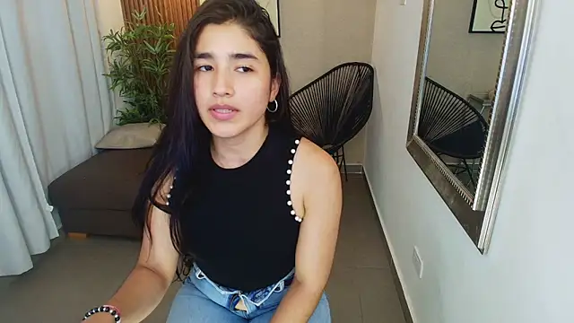 Lia Mar  online show from 09-15-25, 06:08