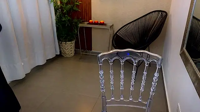 Lia Mar  online show from 11-22-25, 06:07