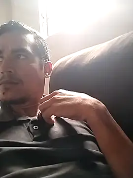 Snapshot of Boragozarvem chatting on 09-13-25, 01:00 Boragozarvem online show from 09-13-25, 01:00