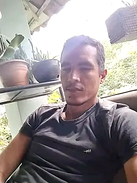 Snapshot of Boragozarvem chatting on 09-19-25, 01:56 Boragozarvem online show from 09-19-25, 01:56