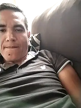 Snapshot of Boragozarvem chatting on 11-13-25, 04:39 Boragozarvem online show from 11-13-25, 04:39