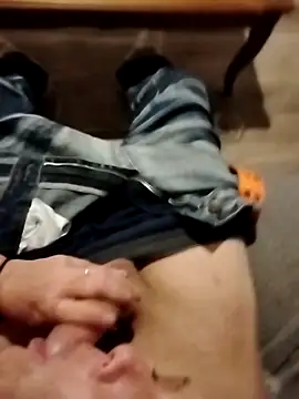 hugenicecock7979 online show from 09-12-25, 12:55