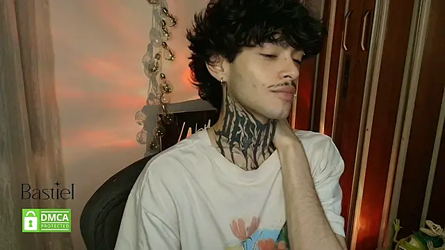 Mihail leroy online show from 09-18-25, 01:51