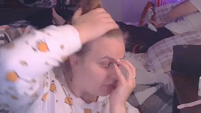 Sexyblonde12344 online show from 10-15-25, 02:22