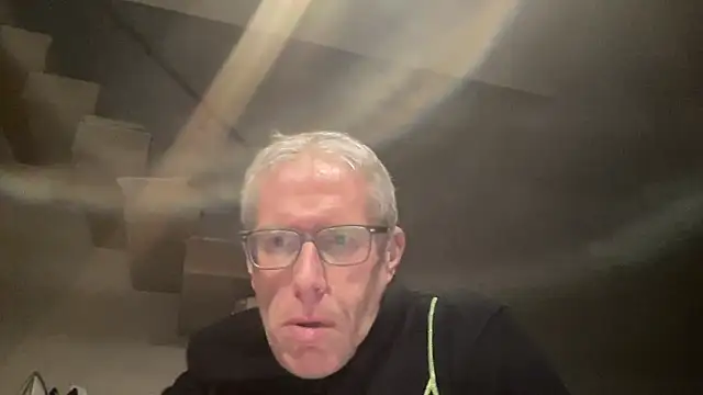 Snapshot of choupipat1 chatting on 02-01-26, 07:12 choupipat1 online show from 02-01-26, 07:12