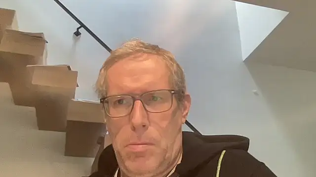 Snapshot of choupipat1 chatting on 02-17-26, 09:17 choupipat1 online show from 02-17-26, 09:17