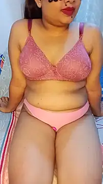 ROSEELEENASOLO online show from 12-21-25, 12:45