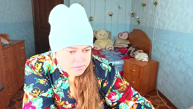 Audrey Aura online show from 11-04-25, 05:39