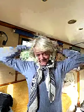 ladyboatlady online show from 09-11-25, 09:53