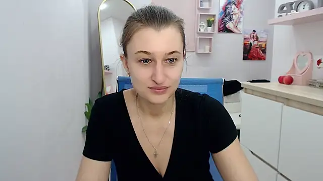 Snapshot of muriel_elvin chatting on 09-10-25, 06:46 muriel elvin online show from 09-10-25, 06:46