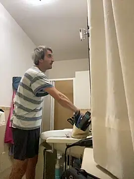 sasatimido online show from 09-18-25, 04:25