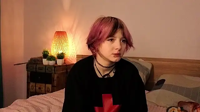 TaiteBeat online show from 11-14-25, 05:55