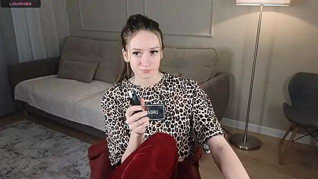 cutienaughtygirl online show from 02-02-26, 05:39