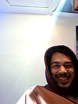 Snapshot of MeTazty294 chatting on 11-04-25, 06:51 MeTazty294 online show from 11-04-25, 06:51