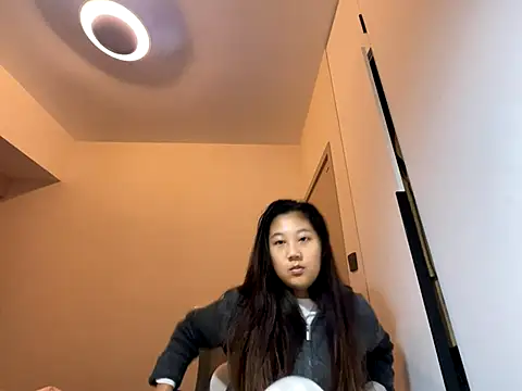 xena0501 online show from 10-26-25, 02:56