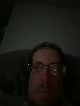 Snapshot of JJG327 chatting on 07-22-26, 04:04 JJG327 online show from 07-22-26, 04:04