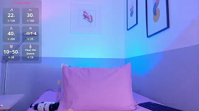 cutepetitee online show from 03-31-26, 07:25