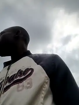 Snapshot of Pnice chatting on 11-14-25, 07:51 Pnice online show from 11-14-25, 07:51