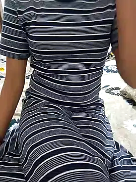 Snapshot of laleela1 chatting on 10-06-25, 01:19 laleela1 online show from 10-06-25, 01:19