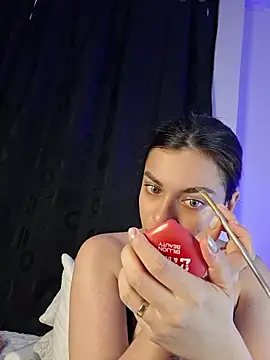 AmaiaSalvatore online show from 02-07-26, 10:46