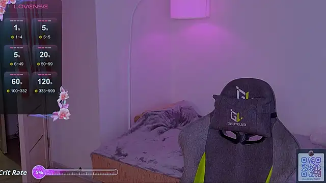 Snapshot of LeksaCandy chatting on 10-06-25, 03:04 LeksaCandy online show from 10-06-25, 03:04