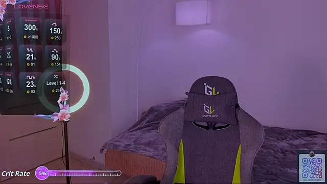 Snapshot of LeksaCandy chatting on 10-10-25, 03:05 LeksaCandy online show from 10-10-25, 03:05