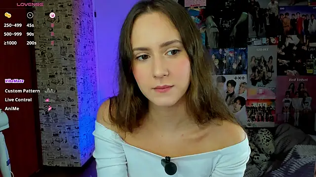 LucyRose3 online show from 09-09-25, 03:22