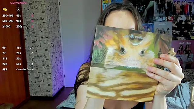 LucyRose3 online show from 09-19-25, 04:14