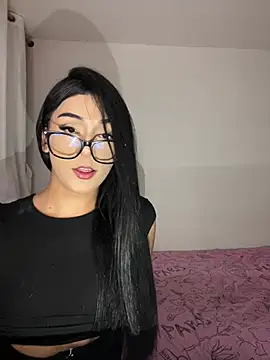 Mhiaa Sweet online show from 03-15-26, 01:22