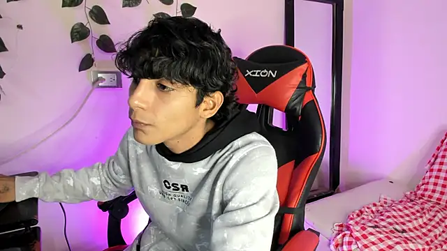 axel rousse2 online show from 11-24-25, 09:58