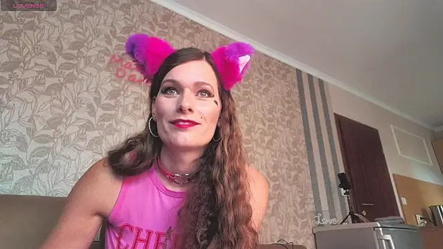 Snapshot of Bad_Idea chatting on 10-21-25, 10:38 Bad Idea online show from 10-21-25, 10:38