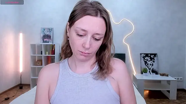 evashiny  online show from 12-02-25, 03:56