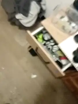 Snapshot of Wojtek150398 chatting on 09-20-25, 07:15 Wojtek150398 online show from 09-20-25, 07:15