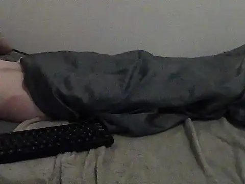 Snapshot of Wojtek150398 chatting on 09-21-25, 07:59 Wojtek150398 online show from 09-21-25, 07:59