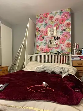 Sassylady online show from 12-14-25, 09:30