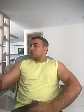 DoctorArabe3 online show from 11-18-25, 03:27