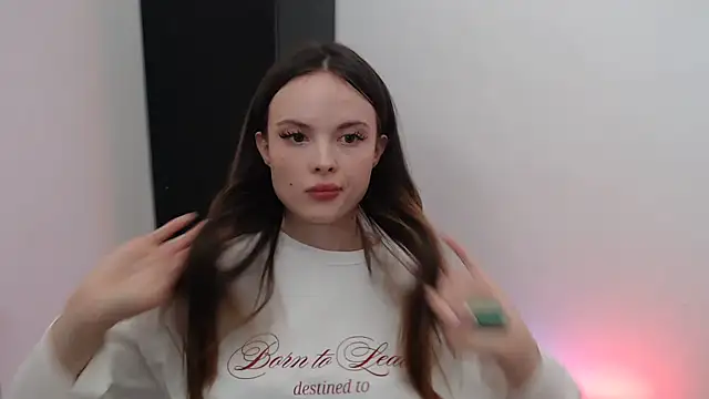 Ariella ari online show from 09-22-25, 12:51