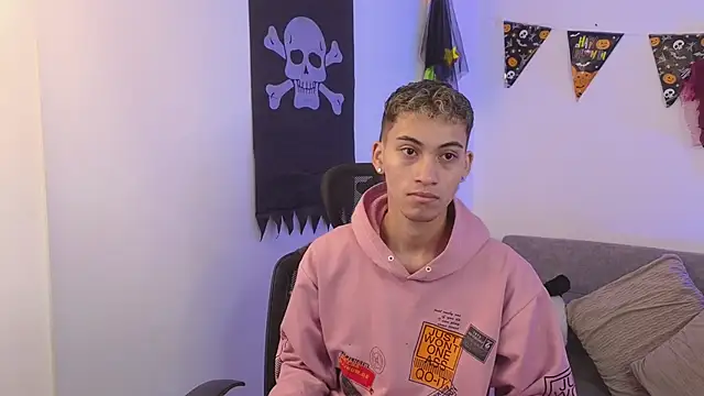 yulian vasquez online show from 10-18-25, 12:17