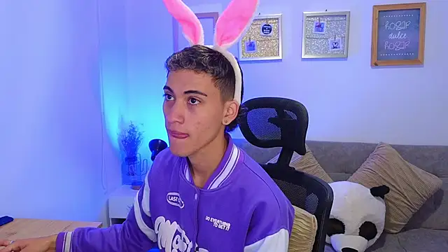 yulian vasquez online show from 12-18-25, 12:22