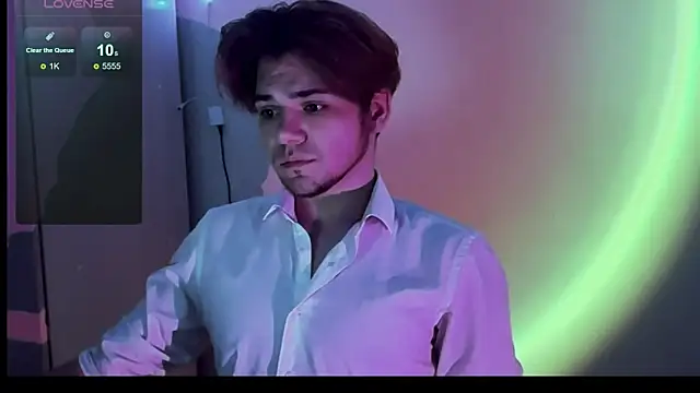 Snapshot of 1RobertTT chatting on 10-09-25, 08:51 1RobertTT online show from 10-09-25, 08:51