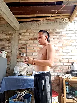 Snapshot of GaaraDiaz chatting on 09-09-25, 04:39 GaaraDiaz online show from 09-09-25, 04:39