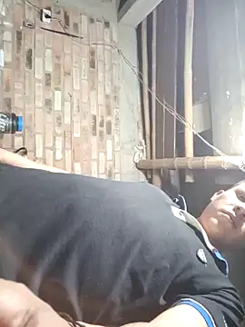 Snapshot of GaaraDiaz chatting on 09-15-25, 12:43 GaaraDiaz online show from 09-15-25, 12:43