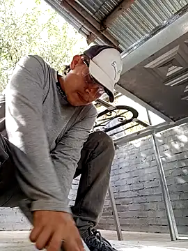 Snapshot of GaaraDiaz chatting on 10-06-25, 01:19 GaaraDiaz online show from 10-06-25, 01:19