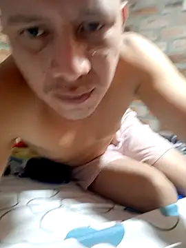 Snapshot of GaaraDiaz chatting on 10-19-25, 09:59 GaaraDiaz online show from 10-19-25, 09:59